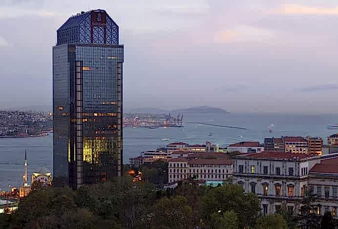 Ritz Carlton